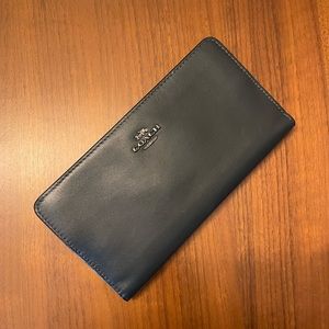 Coach Bi-fold Grey Leather Skinny Wallet